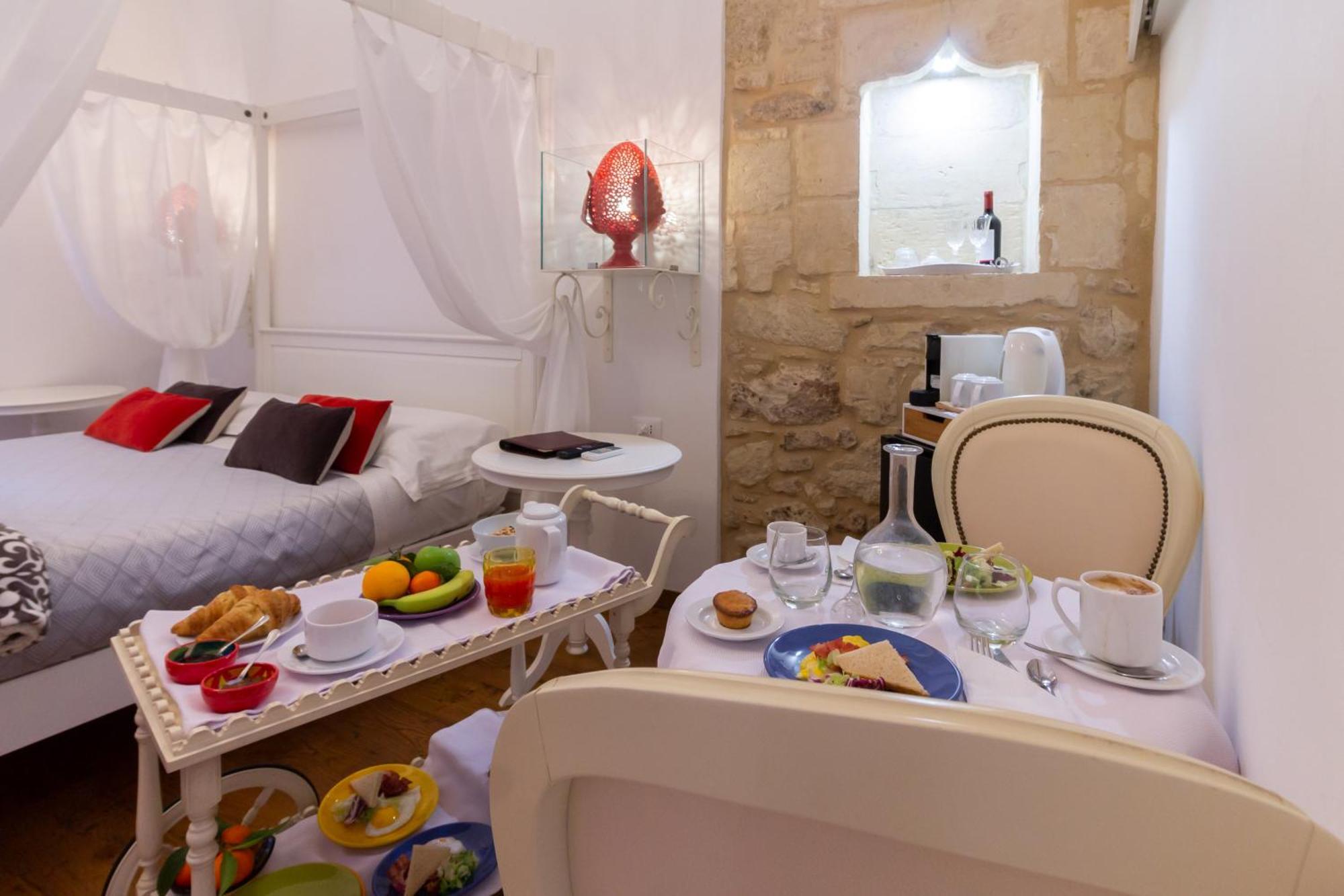 Le Nicchie Luxury Rooms Lecce Dış mekan fotoğraf